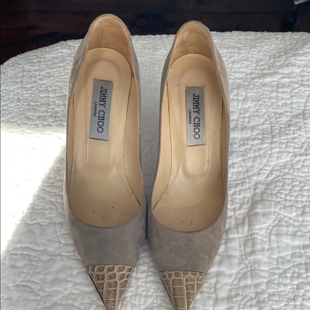 Jimmy Choo Suede Animal Print Pumps Size 38 Gray and Tan - Picture 1 of 7